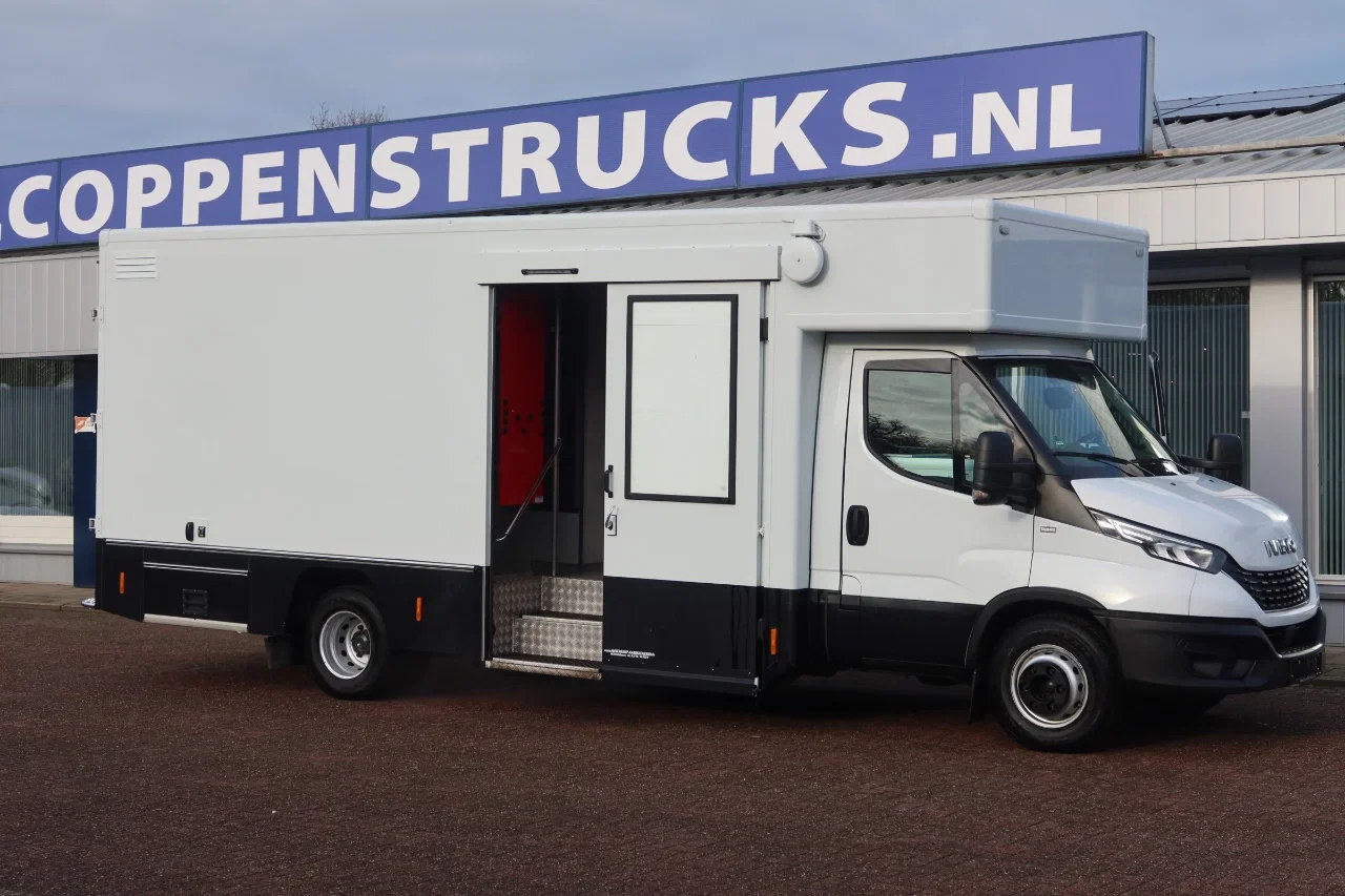 Iveco 72C180 2021 - Verkoopwagen / Promotion Super Market! immagine 2