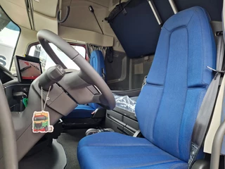 Volvo FH 2026 - 13.500 Aero Globetrotter XL 4x2 - New - Full spec - Retarder - I parkcool - Full air obrazek 10