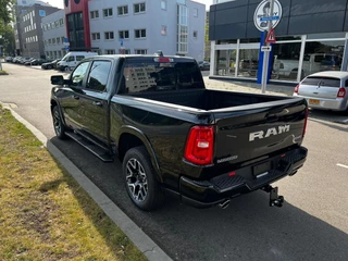 Dodge Ram 1500 2024 - 2025 Laramie Sport Twin Turbo nu in de showroom ! obrazek 6