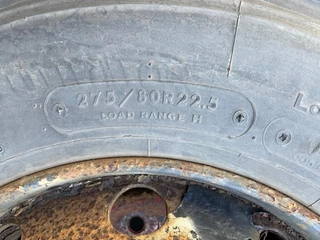 Bridgestone N/A - V-STEEL 275/80R22.5 SET bild 5