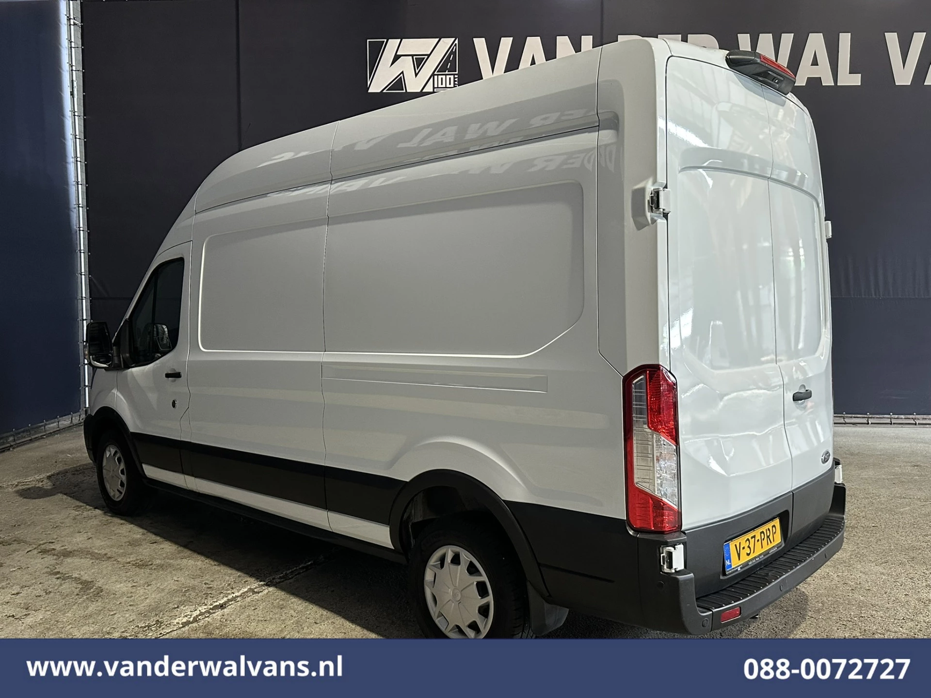 Ford Transit 2024 - 2.0 TDCI 130pk L3H3 Euro6 Airco | Camera | Apple Carplay | Cruisecontrol obrázek 10