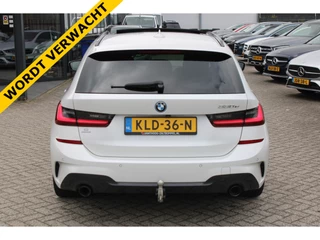 BMW 3 Series 2022 - Touring 330e High Executive M-SPORT SHADOW PANORAMADAK MEMORY 360-CAMERA KEY-LESS CARPLAY TREKHAAK image 4