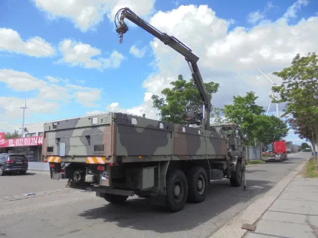 DAF YHZ 2300 1988 - 6X6 + HIAB CRANE afbeelding 3