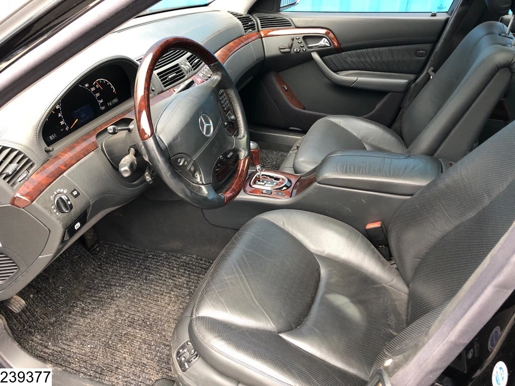 Mercedes-Benz S-Class 2001 - S 600 Bild 7