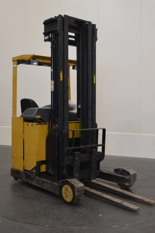 Cat N/A 2000 - NR 16 Reachtruck obrazek 2
