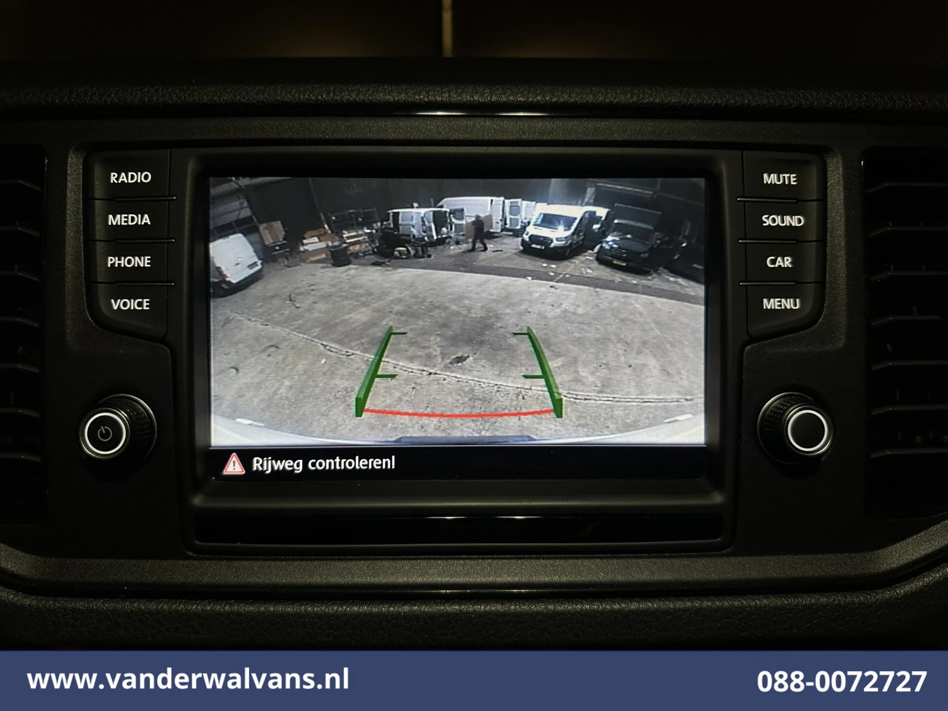 Volkswagen Crafter 2019 - 2.0 TDI L3H3 L2H2 Euro6 Airco | Camera | Apple Carplay | Bild 3
