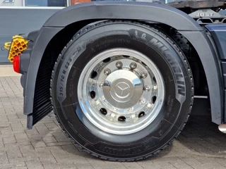 Mercedes-Benz Actros 2024 - 1863 Bigspace 4x2 - Retarder - Mirror cams - Leather - Alloy wheels - Driver Extent+ obrazek 32
