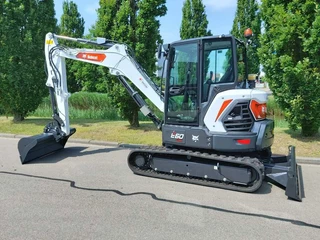Bobcat E60 2025 - N/A obrazek 4