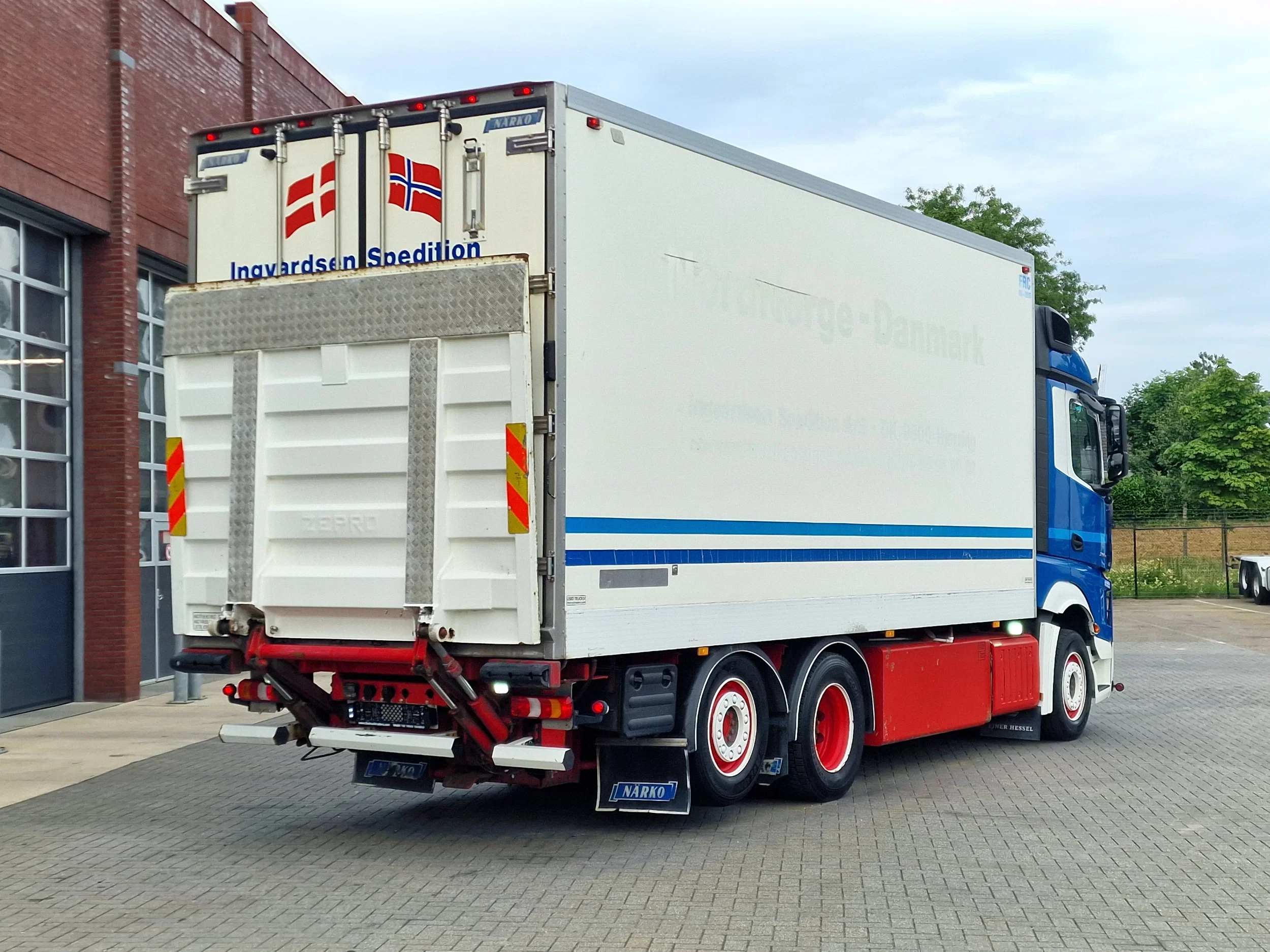 Mercedes-Benz Actros 2019 - 2553 6x2 - Thermoking frigo - Loadlift + Narko trailer 3 axle изображение 49