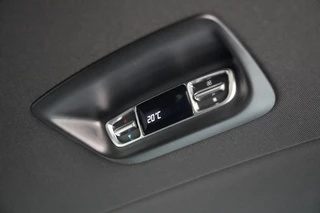 Mercedes-Benz V-Klasse 2024 - 300d 4-MATIC Extra Lang Avantgarde DC 237pk - 360 Cam - Multibeam - Burmester - Elektrische schuifdeuren - Rijklaar afbeelding 64