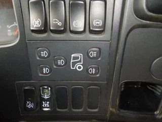 Scania R 2006 - R470 image 18