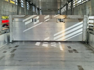 Pezzaioli N/A 2026 - New 3 stock livestock trailer 95.4M2 - Water & Ventilation - Lifting floors - Lifting roof - Lift axle immagine 36