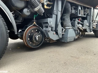 Mercedes-Benz Axor 1833 4x4 Schörling SORF Schienenreinigungs/Railway sweeper  Just 38.680 Km! 2013 - N/A image 24