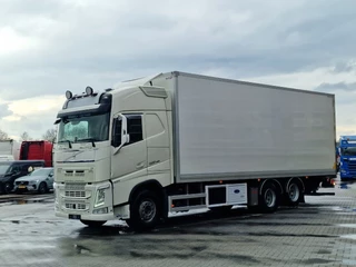 Volvo FH - 13.500 Globetrotter XL 6x2 - Carrier Frigo Bi Temp - Loadlift - I parkcool - Leather zdjecie 3
