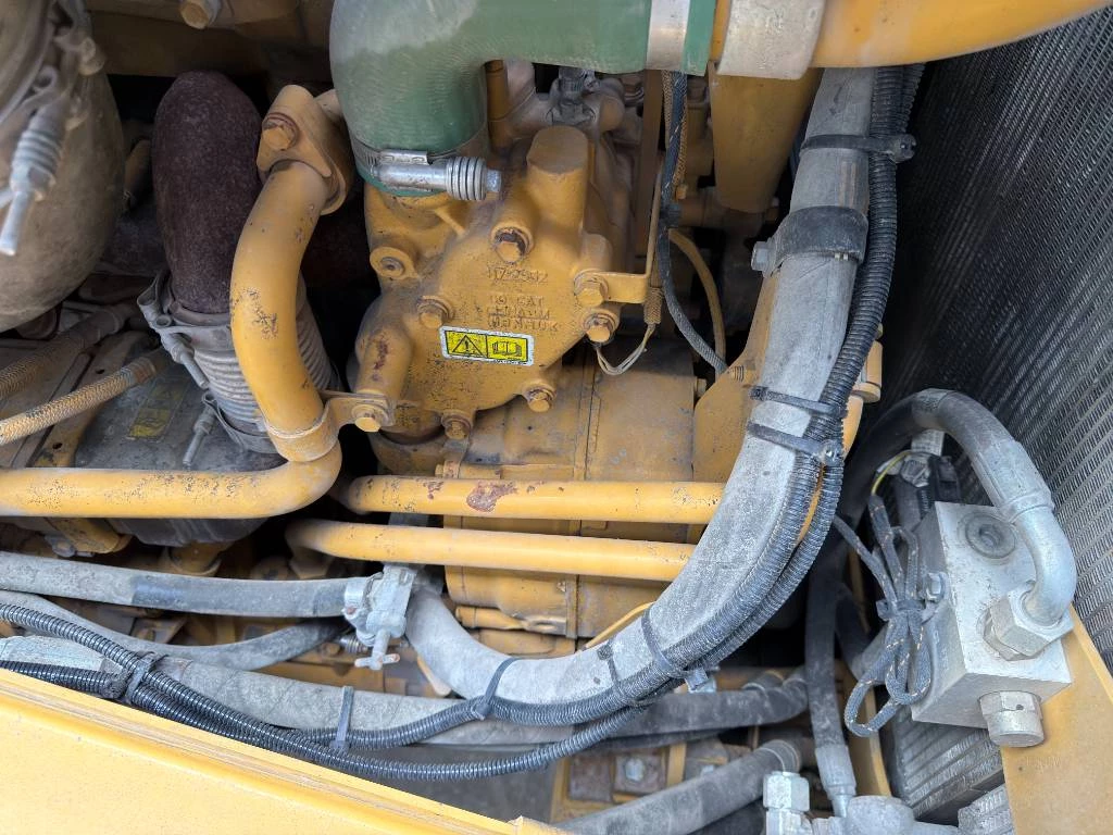 Cat 2017 - D8T - CE document and TA2 Inspection available afbeelding 32