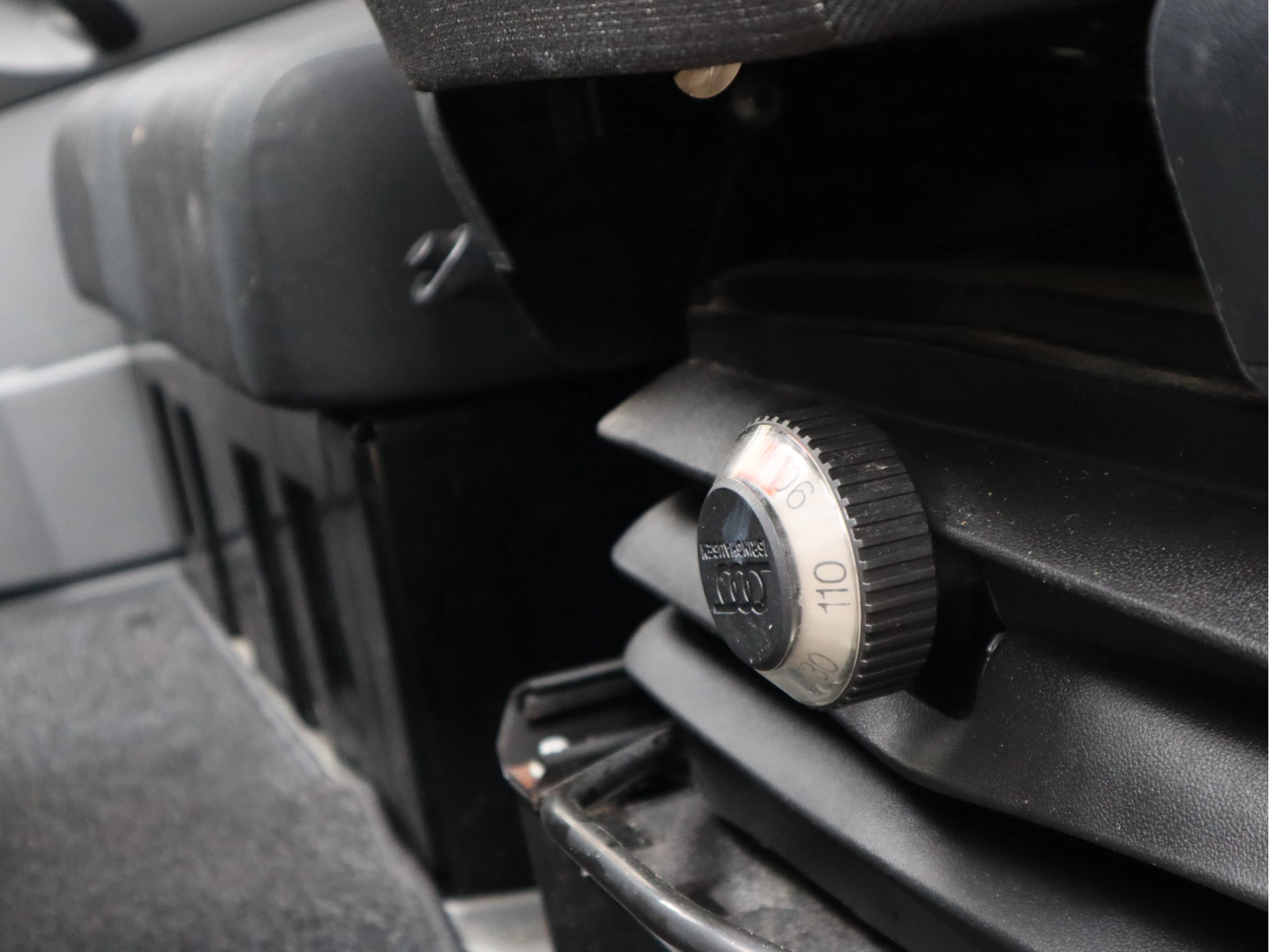 Mercedes-Benz Sprinter 2015 - 216 CDI L2H1 - Trekhaak - Airco - 3 Zits immagine 14