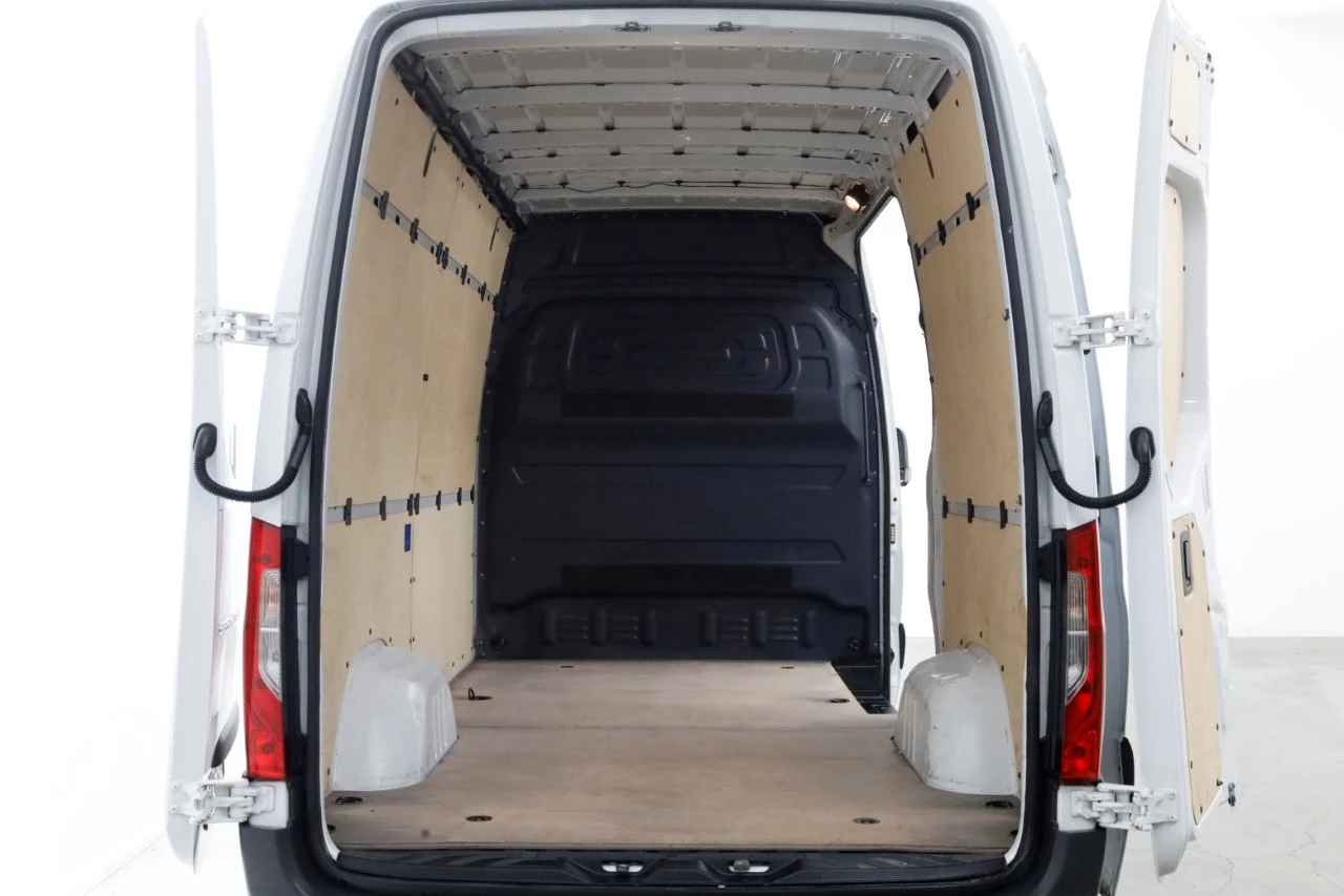 Mercedes-Benz Sprinter 2021 - 311 CDI 115pk RWD 7G Automaat L2H2 Airco/Camera 05-2021 Bild 5