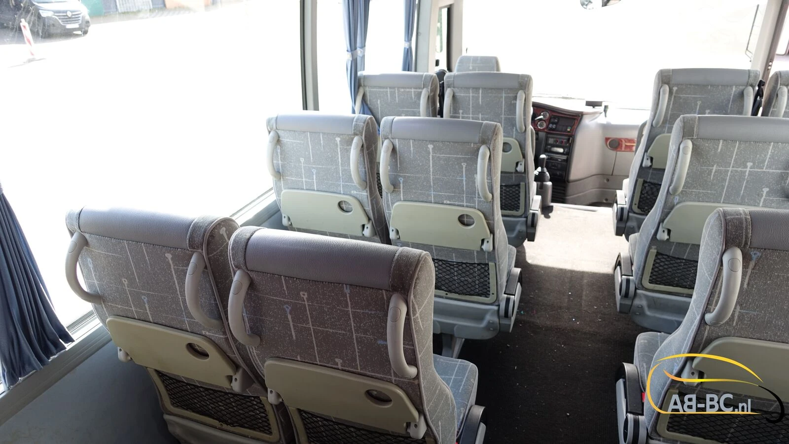 Isuzu Turquoise 30 seats EURO 6 2016 afbeelding 73