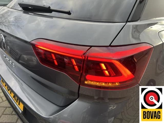 Volkswagen T-Roc 2023 - 1.5 TSI 3x R-Line Business, Cam, Leder, FULL obrazek 27