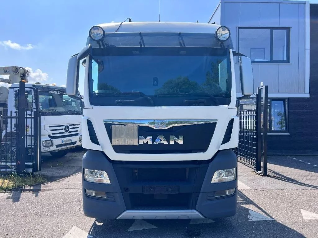 MAN TGX 2016 - 26.560 image 2