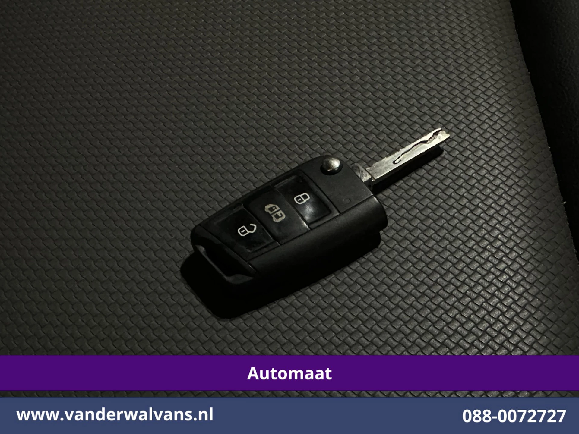 Volkswagen Crafter 2020 - 2.0 TDI 141pk Automaat L3H3 L2H2 Euro6 Airco | Camera | Navigatie | Apple Carplay obrázek 19