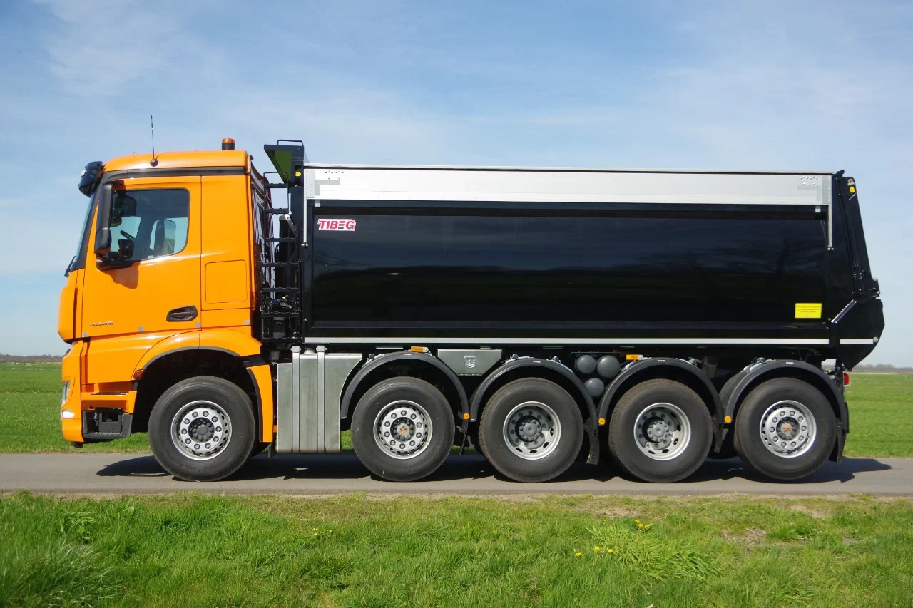 Mercedes-Benz Arocs 4645 2024 - 46-tons 10x4 Quadro met Tibeg kipper Bild 2