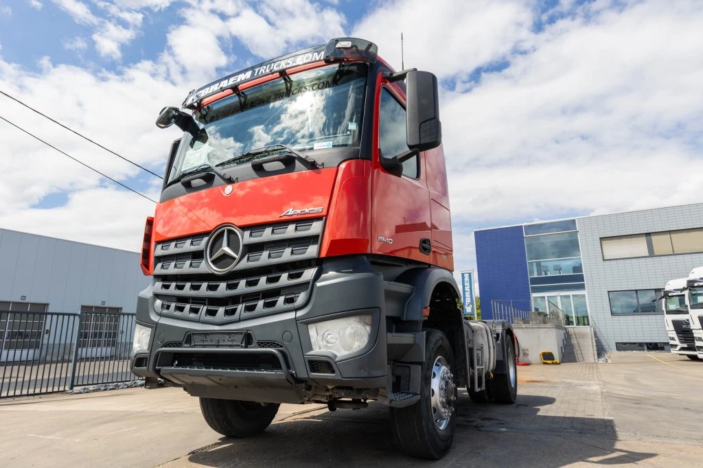 Mercedes-Benz 2016 - AROCS 1840 AS - 4X4 (cardan)+MANUAL+KIPHYDR. afbeelding 1