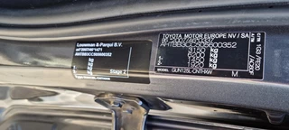 Toyota Hilux 2022 - 2.4 D-4D 4x4 Automaat | 150pk | Luxe uitvoering Hilux 2.4 D-4D 4x4 Automaat afbeelding 33