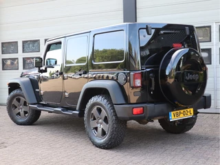Jeep Wrangler 2019 - 2.8 CRD 200pk Euro 6 Rubicon Recon - Grijs kenteken - LED - Trekhaak - Airco image 3