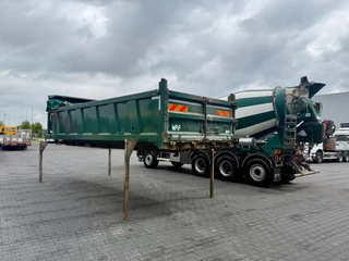 Volvo FMX 460 2015 - 8x4 / Euro 6 / Automix AM9 Betonmixer + WAF FC Kipper (Wisselsysteem) obrazek 6