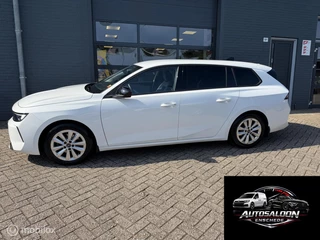 Opel Astra 2023 - Sports Tourer 1.2 110 PK Airco Navi Camera PDC bild 2