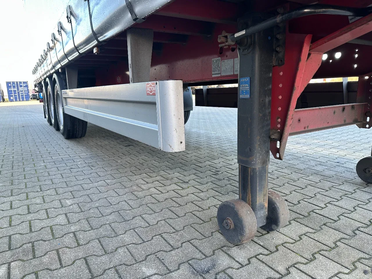 Pacton 2020 - nieuwe zeilen / alu zijborden + planken / hardhouten vloer / NL-trailer / APK: 08-2026 imagen 19