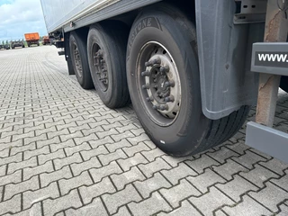 Schmitz Cargobull N/A 2015 - CARRIER VECTOR 1950 D/E /DISCBRAKES / NL-TRAILER / APK: 8-2026 imagen 35