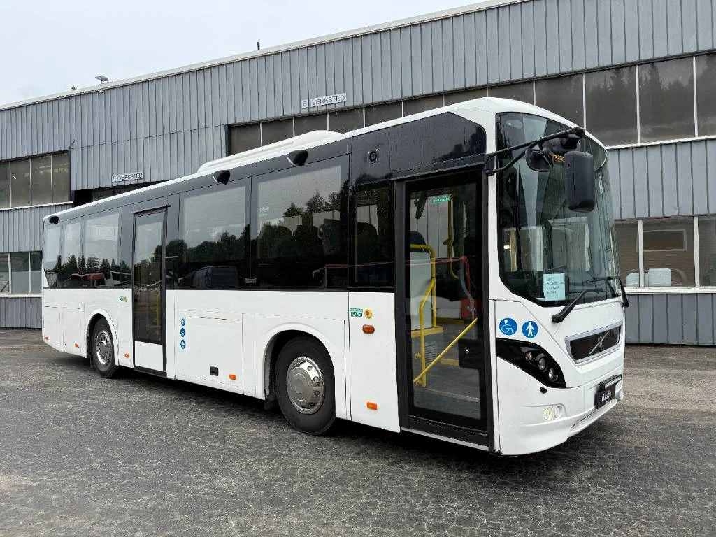 Volvo 2016 - 8900. 10,84m length. 12 Units! afbeelding 1