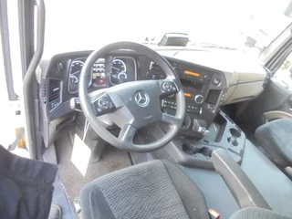 Mercedes-Benz Actros 2016 - 2340 LL 6X2 image 8