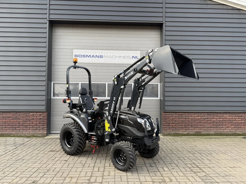 Solis 26 HST BLACK EDITION minitractor NIEUW met frontlader 2026 afbeelding 1