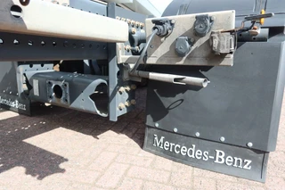 Mercedes-Benz Actros 2019 - 2642 LL Chassis Cabine Giga space image 18