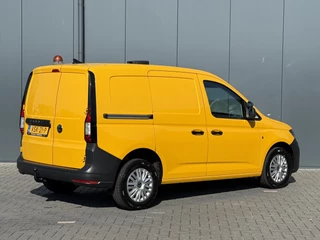 Volkswagen Caddy 2023 - Cargo 2.0 TDI Comfortline / L1H1 / 1e EIG. / ZEER NETJES !! / AIRCO / CRUISE / TREKHAAK / INRICHTING / PDC bild 3