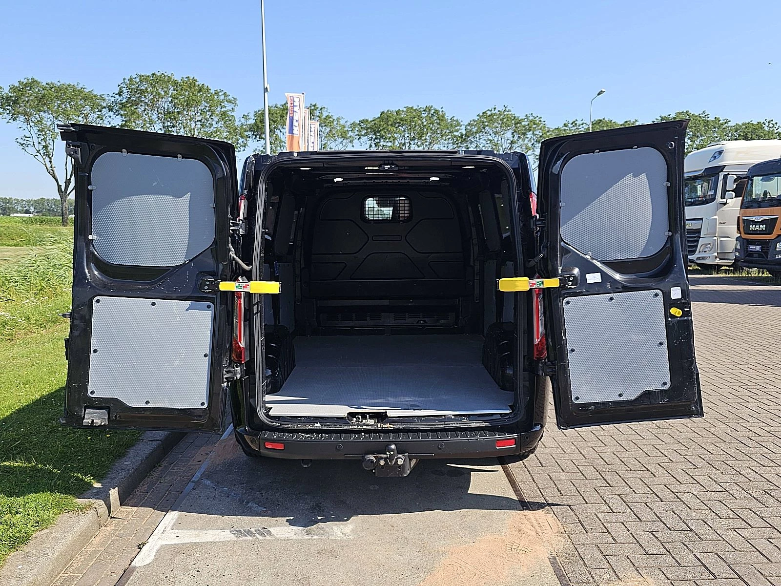 Ford Transit Custom 2021 - 2.0 obrázek 12