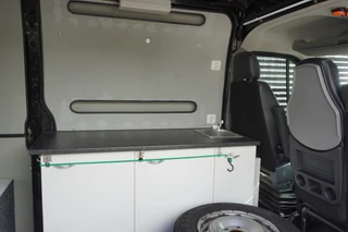 Renault Master 2015 - 165pk Buscamper Camper Airco Cruise control Navigatie Trekhaak afbeelding 3 miniatuur