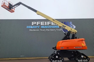 JLG 2025 - 660SJ Quad Tracks Diesel, Quad Tracks, 22.2m Worki image 3 miniature