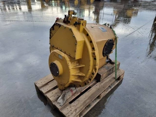 Cat N/A - D6R Refurbished Transmission zdjecie 3