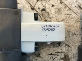 DAF N/A - 1661060-1742535-1905002-16889140-1653522-1725282 INJECTOR MX-ENGINE (IN EXCELLENT CONDITION) image 3
