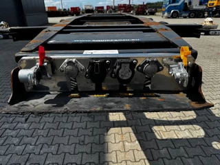 LAG N/A 2014 - 20FT ADR CHASSIS / empty weight 3.540kg / BPW / ADR (EXII, EXII, FL, AT) / NL-chassis on very good tires obrazek 22