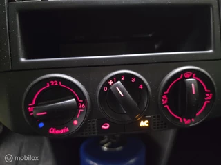 Volkswagen Polo 2008 - 1.4-16V Comfortline image 7