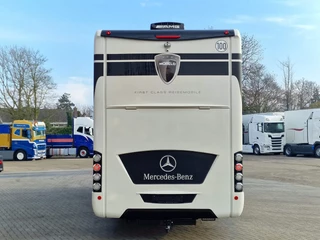 Mercedes-Benz N/A 2018 - Morelo Palace Liner 97 GO Slide-Out 300pk Slide-Out + Smart Garage image 8