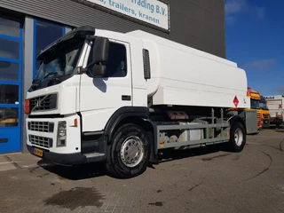 Volvo FM 9.340 2006 - Petrol, Diesel 17000 Ltr. 3 Compartementen obrazek 2