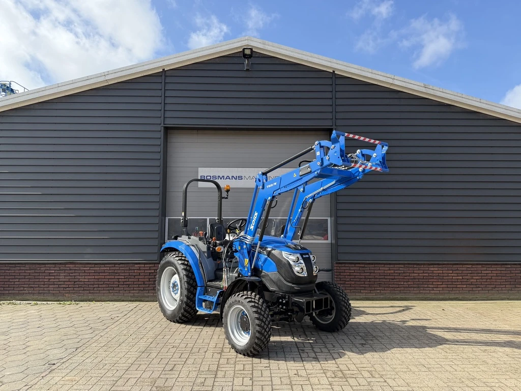 Solis 50 4WD shuttle XL tractor NIEUW met galaxybanden / frontlader 2026 afbeelding 1