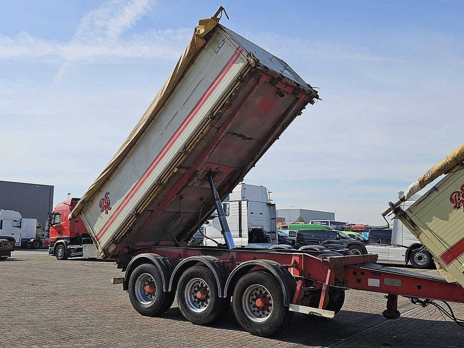 KELBERG 2011 - 3 AXLE ALU TIPPER image 6