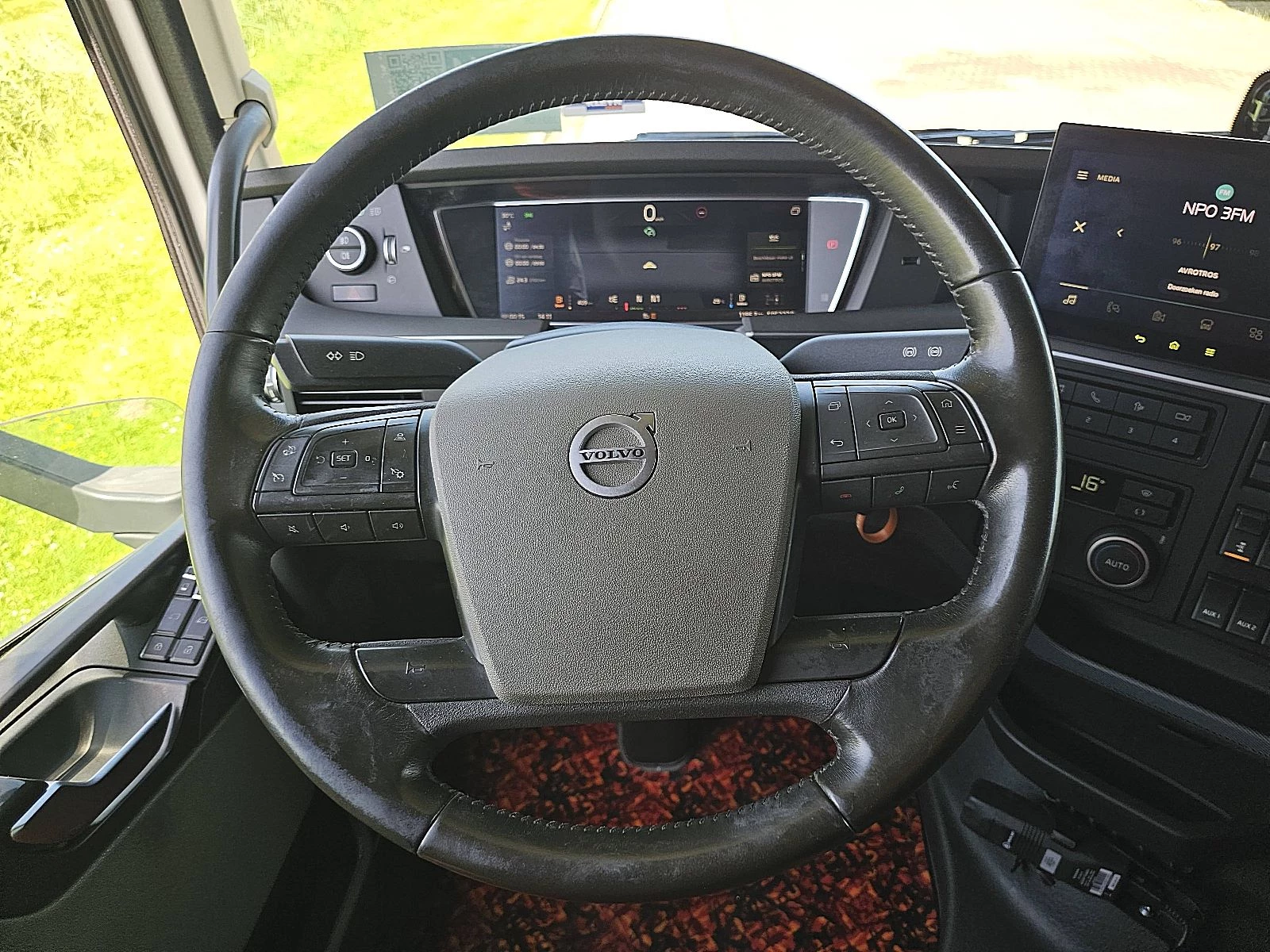 Volvo FH 2021 - 500 image 14